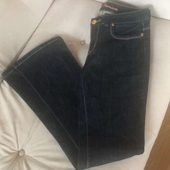 GUESS Premium Jeans - Picture 3 of 9